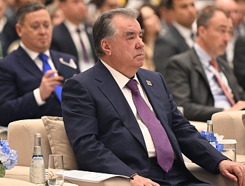 Суханронӣ дар ифтитоҳи Ҳамоиши сатҳи баланд «Осиёи Марказӣ дар баробари мушкилоти глобалии иқлим: муттаҳидшавӣ барои шукуфоии умумӣ»