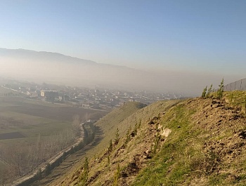 Маъракаи ниҳолшинонӣ дар шафати шоҳроҳи Душанбе-Ваҳдат