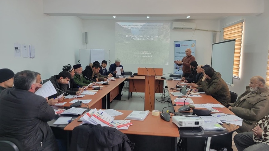 Holding a training seminar entitled "Joint forest management and Pavlovnia cultivation" 
