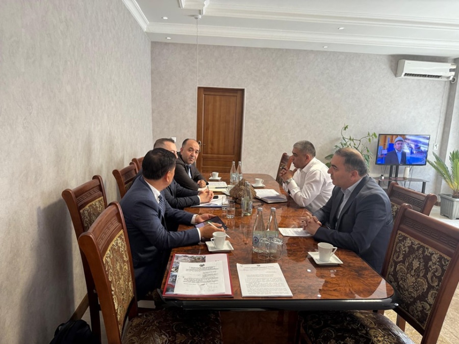 MEETING OF THE DIRECTOR OF THE FORESTRY AGENCY WITH THE DIRECTOR OF THE FORESTRY DIVISION OF THE FOOD AND AGRICULTURE ORGANIZATION OF THE UNITED NATIONS 